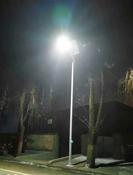 积石山县巴里坤太阳能路灯项目