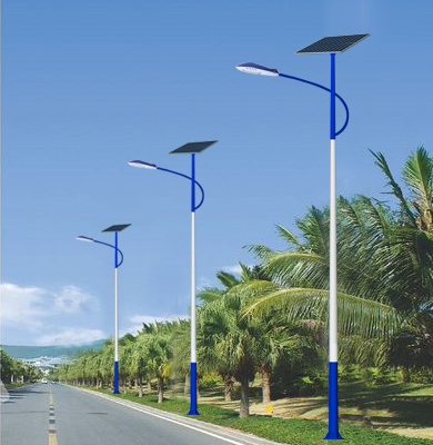 1742828246142723.jpg 巴里坤太阳能路灯.jpg