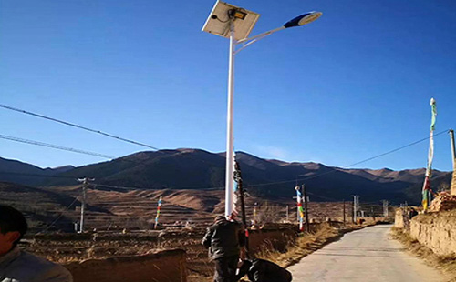 巴里坤智慧路灯安装必备设计要素：打造高效智能的城市照明系统