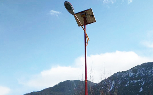 如何选择高质量的巴里坤太阳能路灯材料：全方位指南